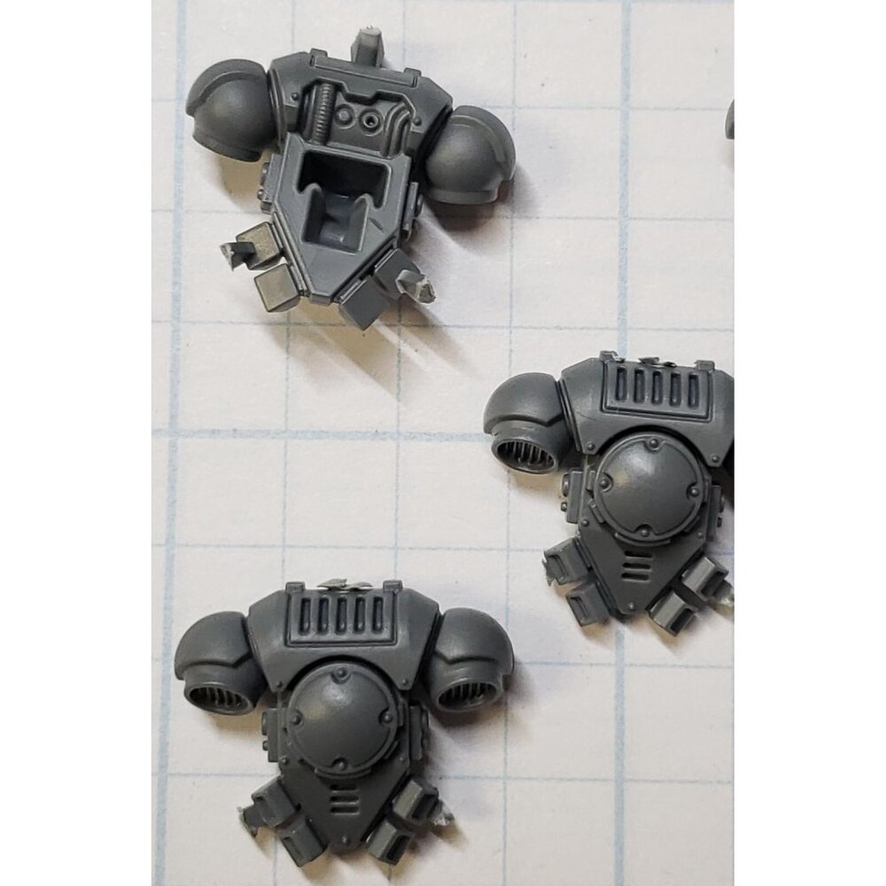 Warhammer 40k Space Marine Bits Primaris Intercessor Engraved Backpacks x5 - Picture 2 of 4